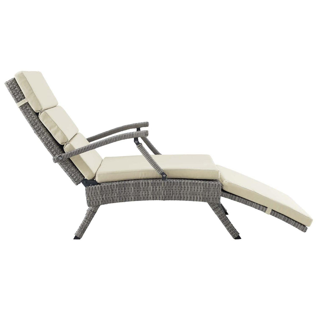 Light Gray Beige Wicker Rattan Chaise Lounge W1356