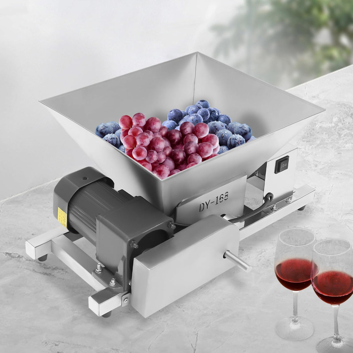 60W Stainless Steel 4L Fruit Crusher U55732