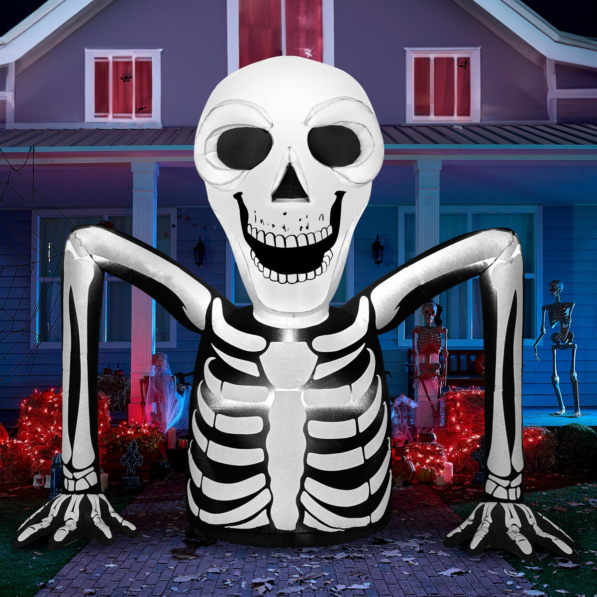 5.5 FT Long Inflatable Skeleton Outdoor Decoration with LEDs N600