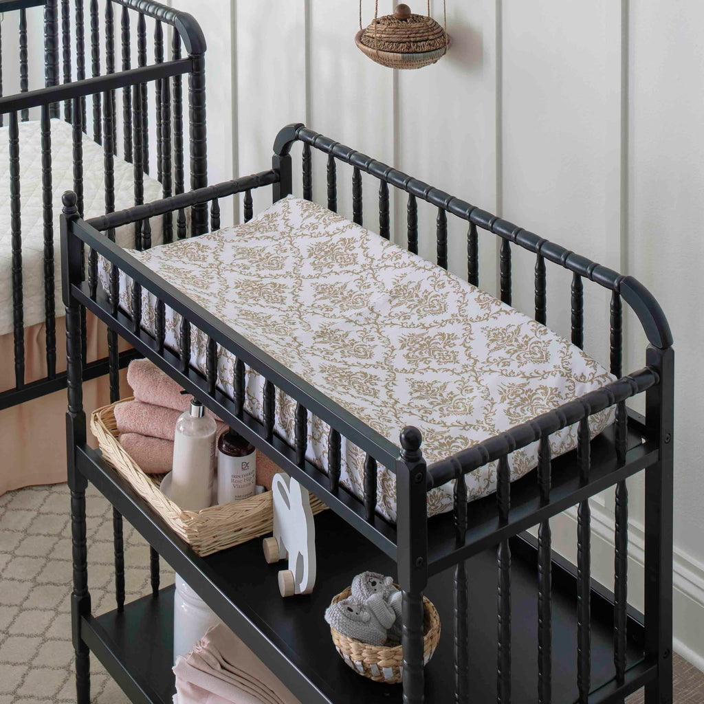 Changing Table with Pad in Ebony V550623
